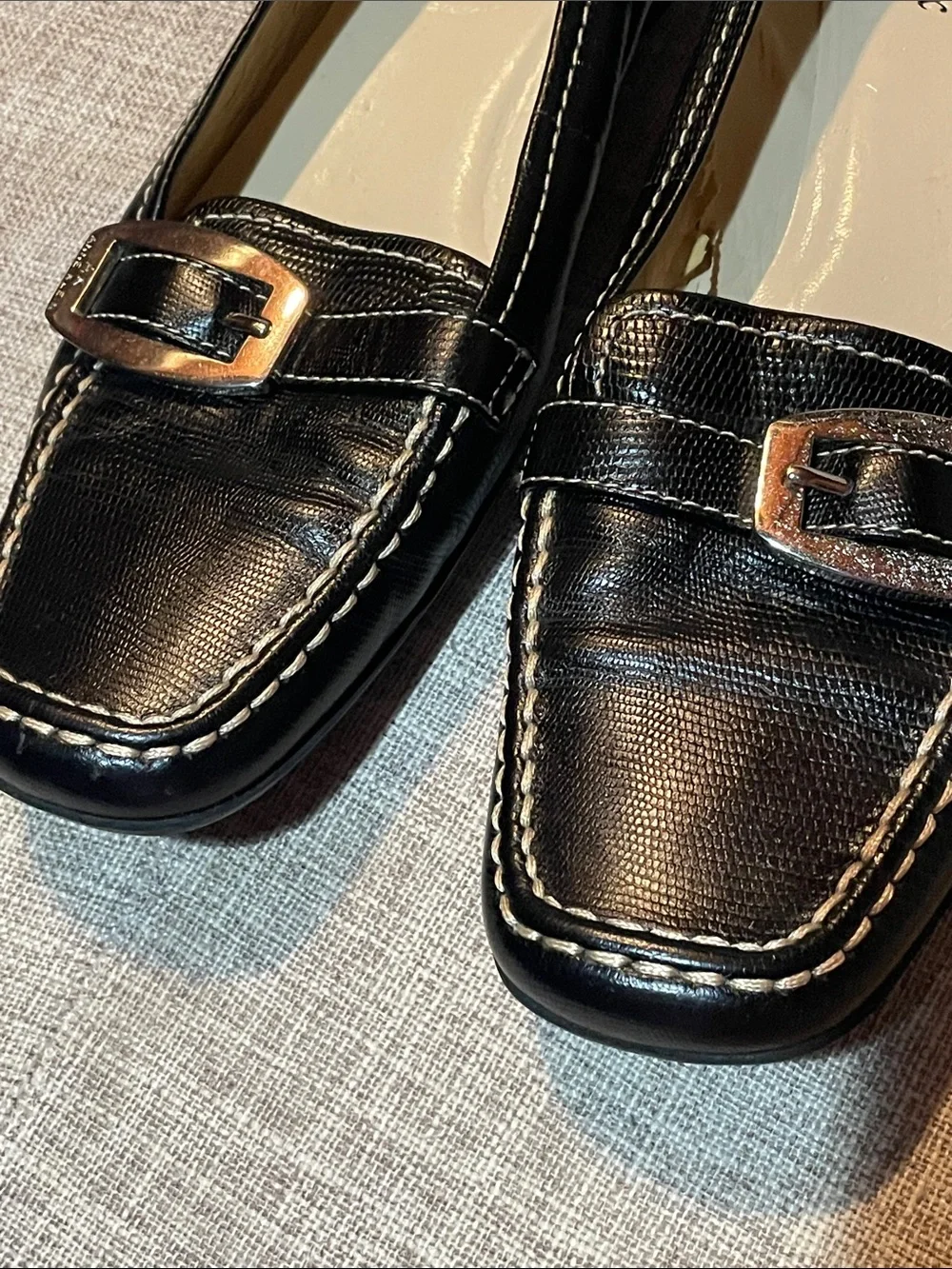 Anne Klein iFlex Black Leather Loafers Buckle Comfort Shoes Women’s Size 7.5M